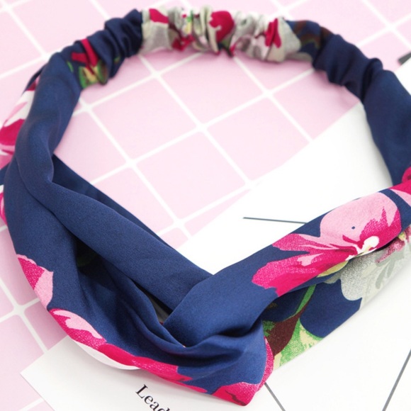 Navy Blue Floral Silk Twist Boho Headband! - Picture 4 of 9